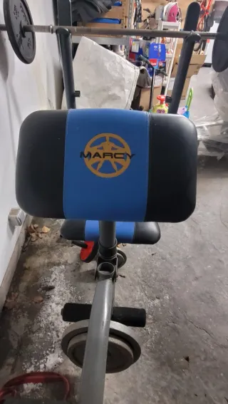 Banco de pesas Marcy con barra y discos