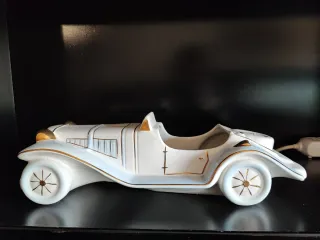 Coche de cerámica vintage blanco