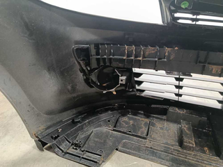 Paragolpes Delantero Renault Clio III (2005->)