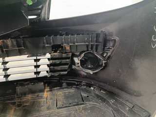 Paragolpes Delantero Renault Clio III (2005->)