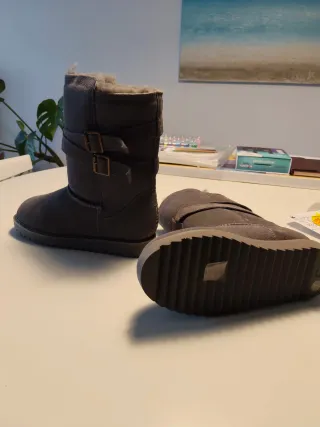 Botas grises Gooce talla 38