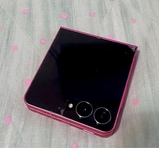 Samsung Galaxy Z Flip 7 Impecable