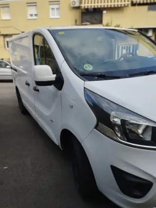 Opel Vivaro 2015