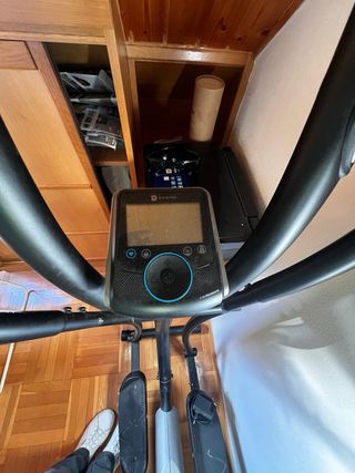 Bicicleta Elíptica Gris y Negra