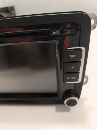 Radio usada en  Volkswagen Touran