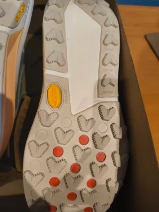 Nike ZoomX Zegama Trail 2 Talla 44.5 Unisex