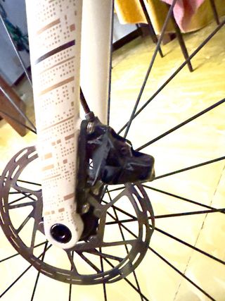 Manetas y Pinzas Sram Rival AXS 12v