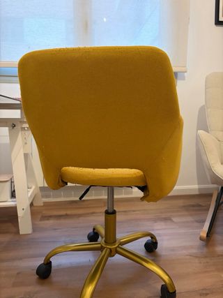 Silla escritorio Sklum amarilla y dorada