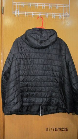 Chaquetas/chaquetones acolchados roja talla 52/XXL