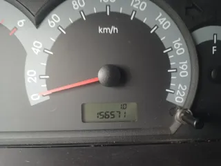 Hyundai Elantra 2002