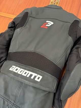 Traje de cuero moto mujer Bogotto T40 – 2 piezas