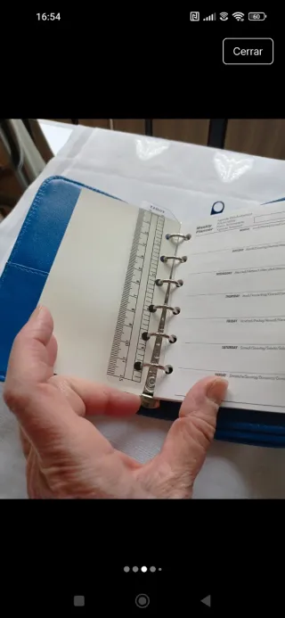 Cartera con libreta y tarjetero