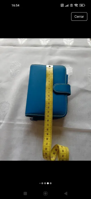 Cartera con libreta y tarjetero