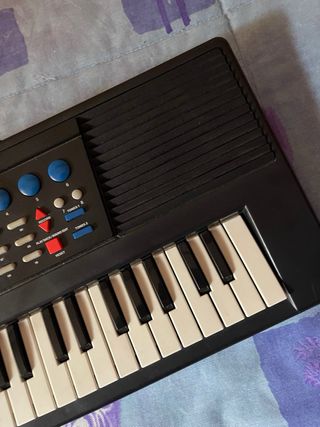 Teclado infantil con micrófono