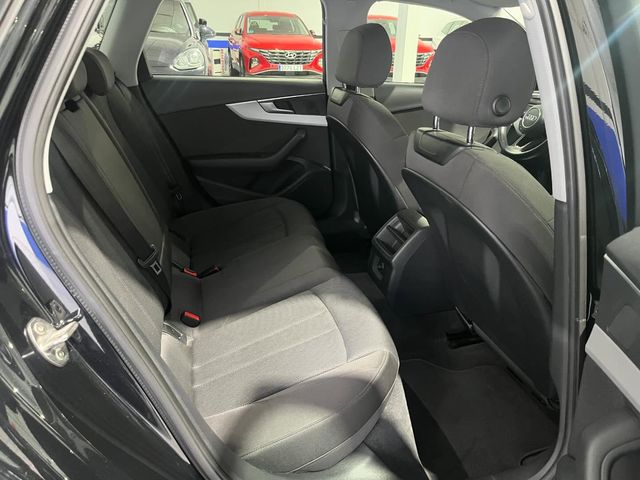 Audi A4 2021