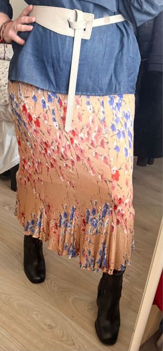 Falda midi gasa estampada flores