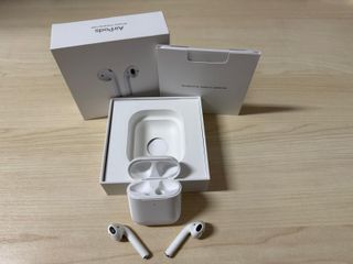 iPhone 12 Pro 256GB Argento + AirPods + Accessori