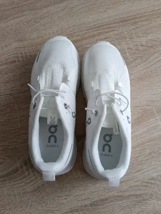 Deportivas ON Cloud X Blancas Infantil