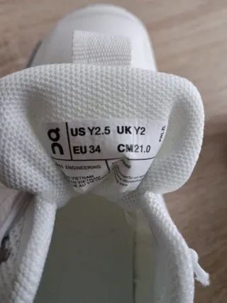 Deportivas ON Cloud X Blancas Infantil