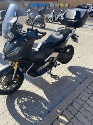 Urge venta!! X-ADV 750 llena de extras