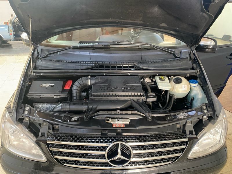 Mercedes-Benz Viano 2010 - foto 1