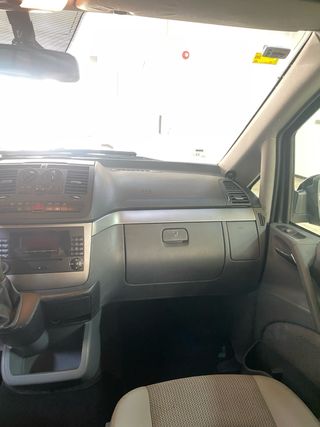 Mercedes-Benz Viano 2010