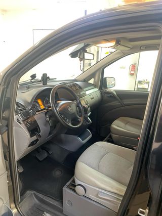 Mercedes-Benz Viano 2010