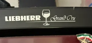 Vinoteca Liebherr Grand Cru 120 botellas