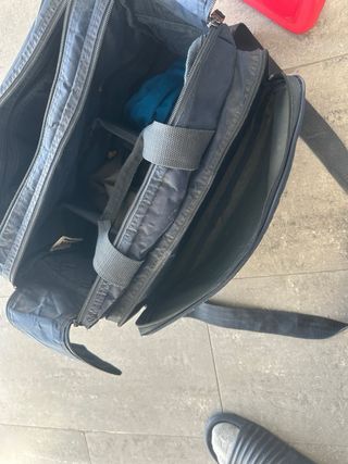 Bolsa de pesca Munich porta carretes y accesorios