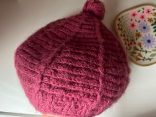Gorro lana Zara rosa fucsia pompón