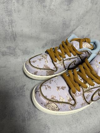 Nike SB Dunk Low City of Style Pastoral Print