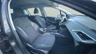 Peugeot 2008 PureTech 110 S&S Allure 81 kW (110 CV)