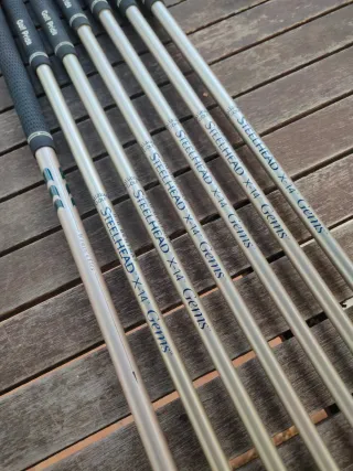 Palos de golf Callaway y Cleveland mujer