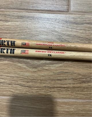 Par Baquetas Vic Firth 7A American Classic