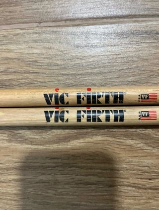 Par Baquetas Vic Firth 7A American Classic