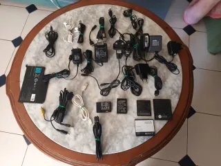 Cargadores, Baterías y Auriculares