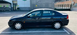 Opel Vectra 2004
