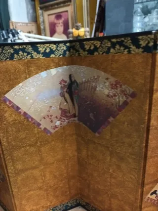 Biombo japonés de papel