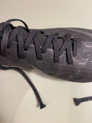 Botas de fútbol Nike Talla 37