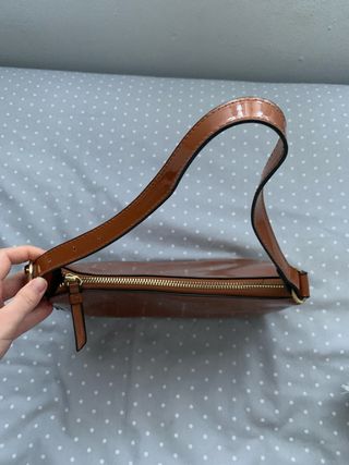 Bolso charol marrón