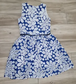 Vestido azul y blanco