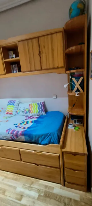 Dormitorio juvenil con puente