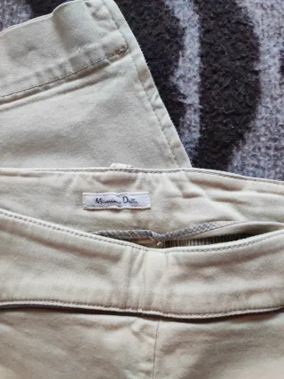 Pantalones beige