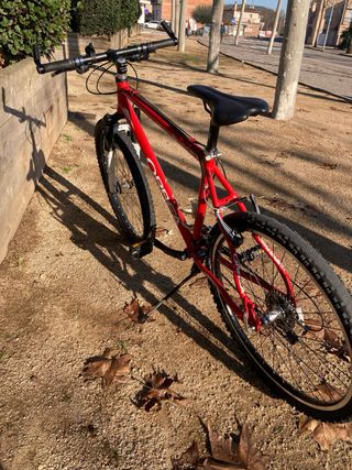Bicicleta Orbea MTB Shimano 26”.
