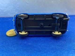 COCHE EN MINIATURA FIAT 600D ESCALA 1:43