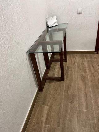 URGE VENTA! Conjunto mesas cristal y madera