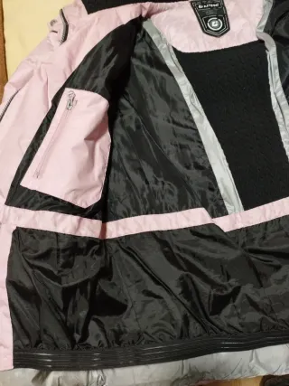 Chaqueta polar mujer rosa y negra