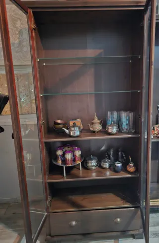 conjuntos Estantería, mesa tv y vitrina de comedor