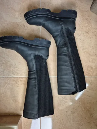 Botas altas Mustang negras