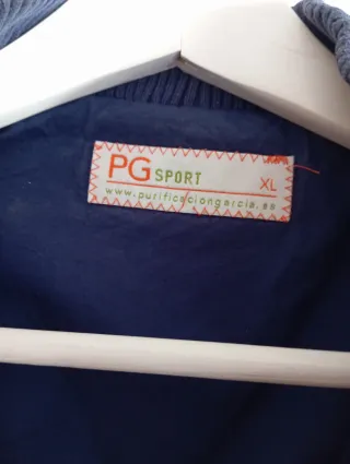 Chaqueta azul Purificación García